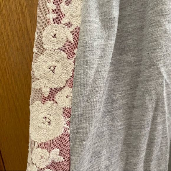 Layered Floral Mesh Lace Tank Top - Size S - Picture 8 of 16